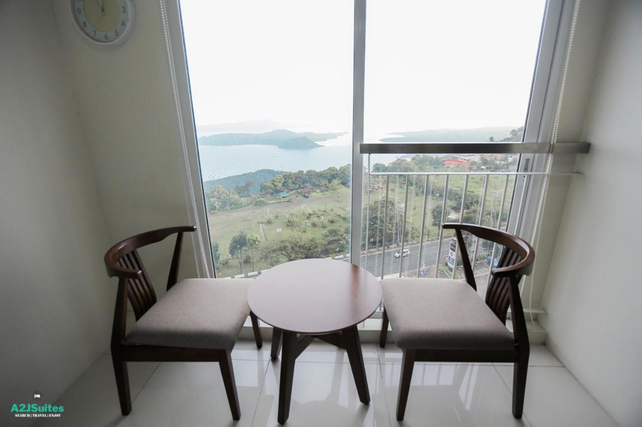 A2Jsuites Bedroom Taal View Luxury Smart Home Suite Near Skyranch タガイタイ エクステリア 写真